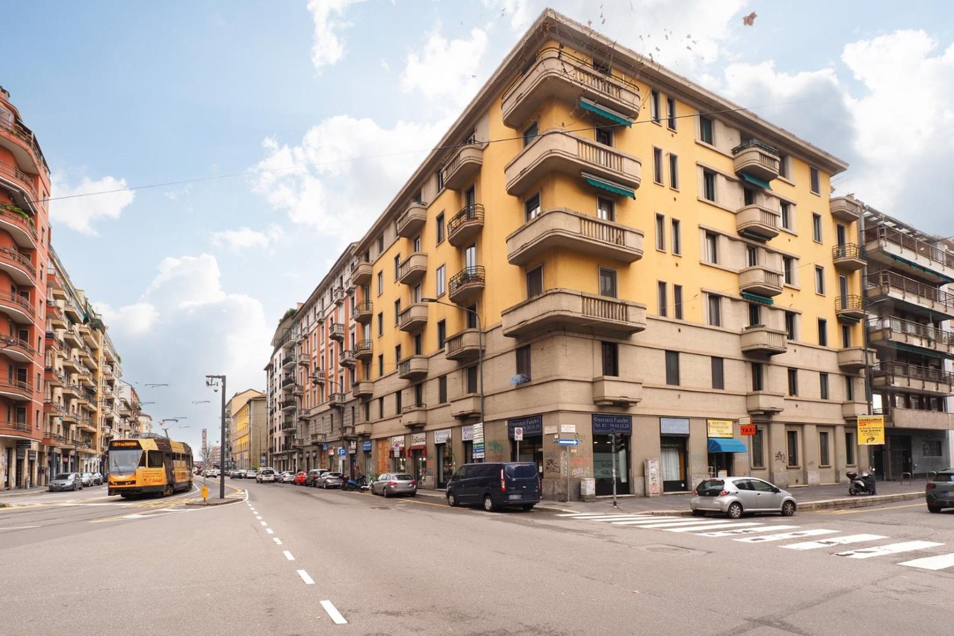 Apartment Luminoso Con Terrazzo Forlanini Linate Mailand